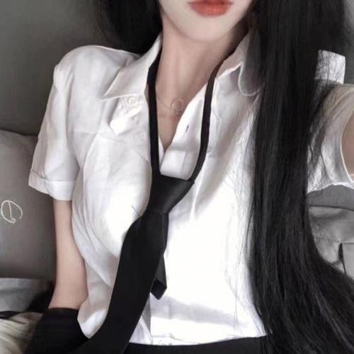 罗蕾莱